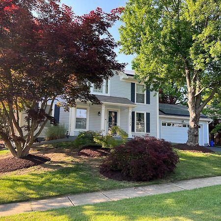 Upgraded, Beautiful 4 Bd Colonial In Silver Spring Extérieur photo
